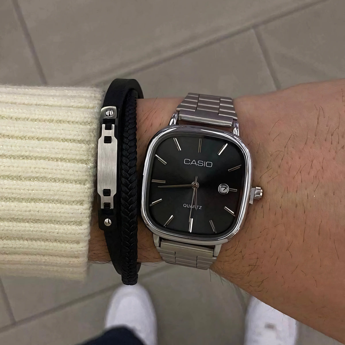 C A S I O Luxurious 36mm Watch - Transferred steel